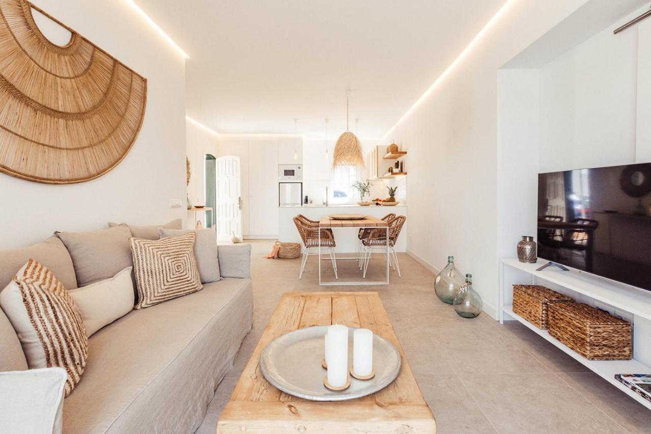 Apartamento Las Golondrinas Arenal - Adults Only Arenal d'en Castell Exteriör bild
