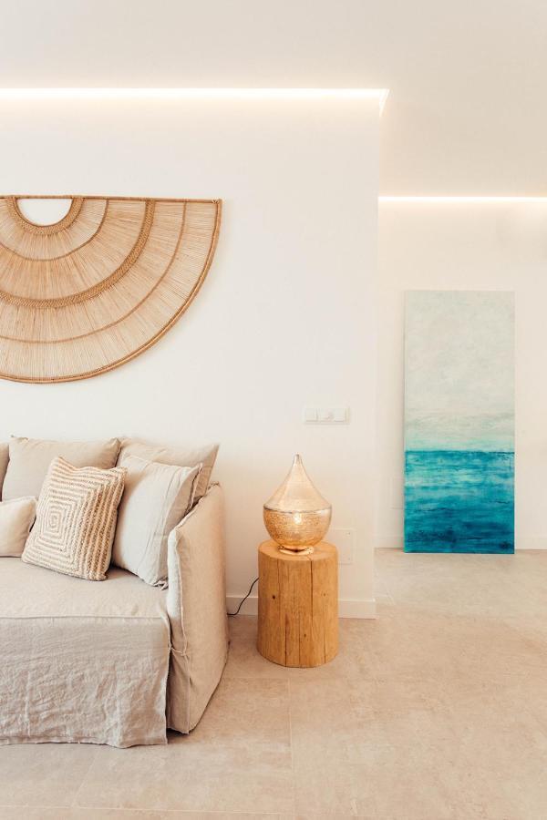 Apartamento Las Golondrinas Arenal - Adults Only Arenal d'en Castell Exteriör bild
